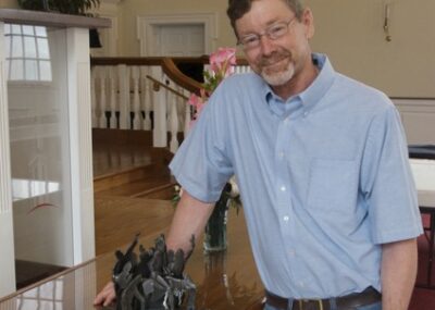 Randy Shenk creates sculptures based on the worship theme